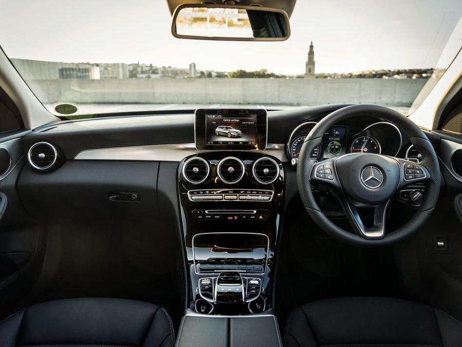 Mercedes-Benz C220 BlueTec SE Estate 2014 года  (UK) (фото 23 из 30)